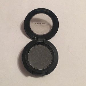 Authentic MAC eyeshadow in Print